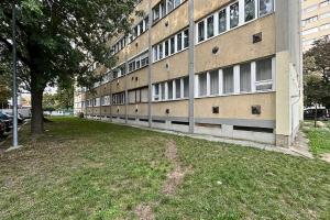 Újítsd fel, megéri! 1,5 szobás lakás eladó Szombathelyen, a Szürcsapó utcában